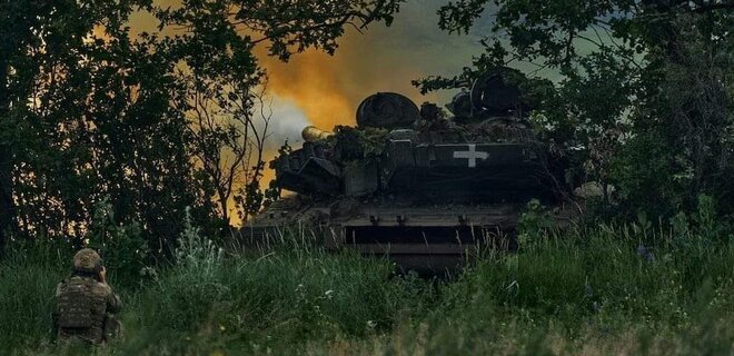 рф наступає біля Куп'янська, Кремінної, Бахмута та Донецька. ЗСУ атакують на півдні 