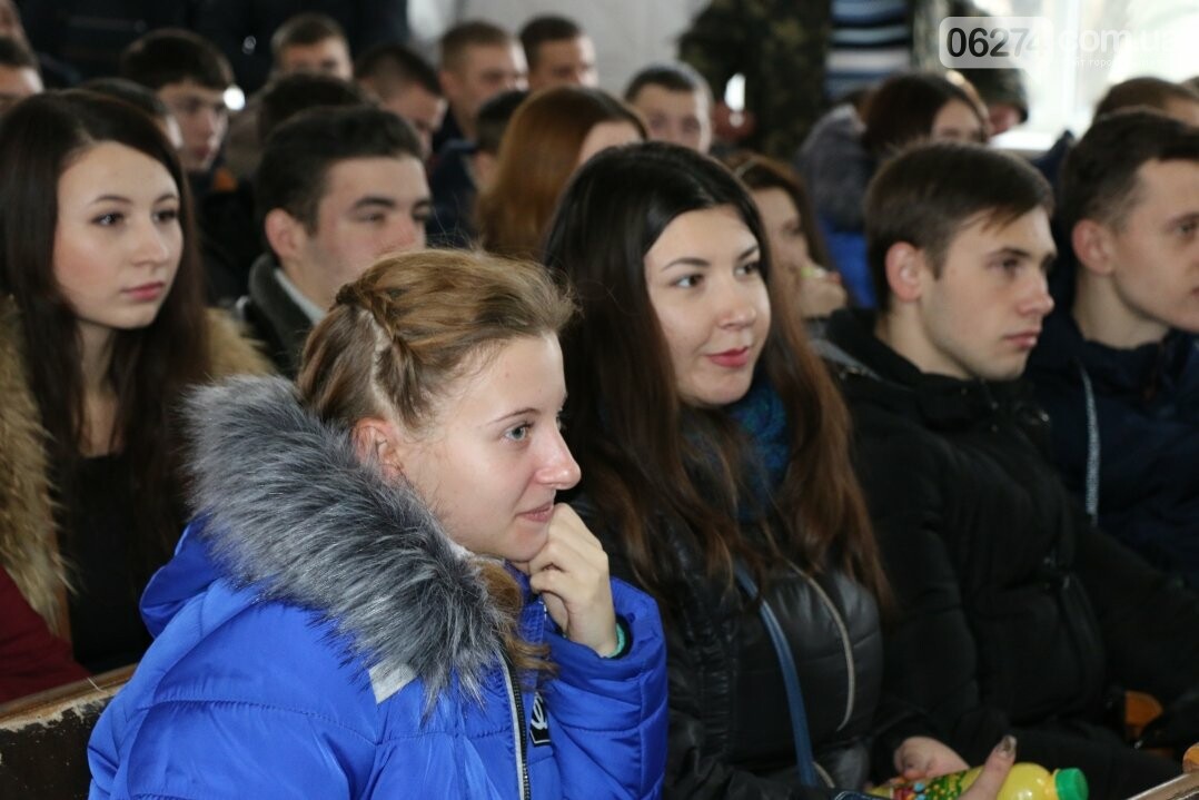 В Бахмуте открылся первый в области центр по подготовке шве..., фото-4 В Бахмуте открылся первый в области центр по подготовке швей, портных и закройщиков, фото-4