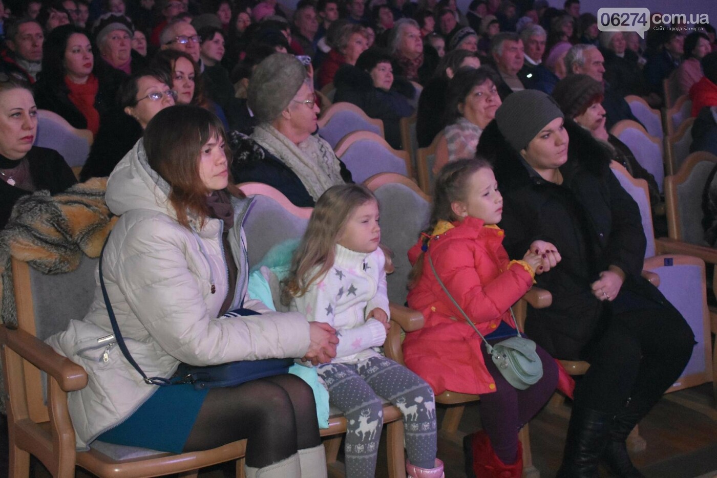 В Бахмуте прошел региональный фестиваль «Рождественские пес..., фото-9 В Бахмуте прошел региональный фестиваль «Рождественские песнопения», фото-9