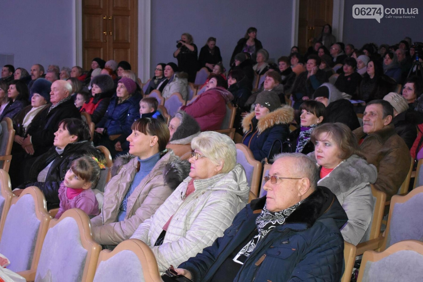 В Бахмуте прошел региональный фестиваль «Рождественские пе..., фото-14 В Бахмуте прошел региональный фестиваль «Рождественские песнопения», фото-14
