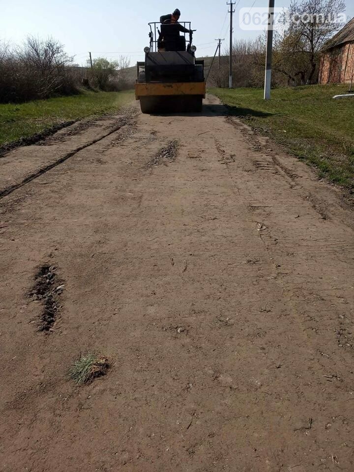 В селах Бахмутской ОТГ продолжают развивать инфраструктуру, фото-8 В селах Бахмутской ОТГ продолжают развивать инфраструктуру, фото-8