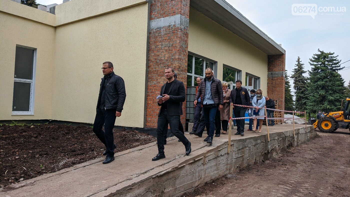 Бахмут с рабочей поездкой посетил глава ДонОГА Павел Кирил..., фото-10 Бахмут с рабочей поездкой посетил глава ДонОГА Павел Кириленко, фото-10
