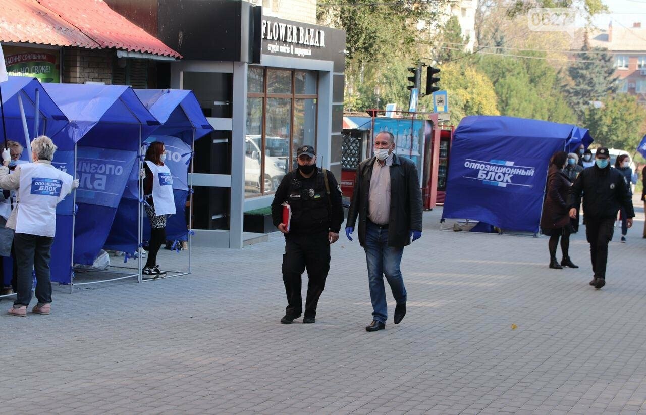 Предвыборные страсти в Бахмуте накаляются: несанкционирован..., фото-5 Предвыборные страсти в Бахмуте накаляются: несанкционированные митинги и открытые оскорбления оппонентов , фото-5