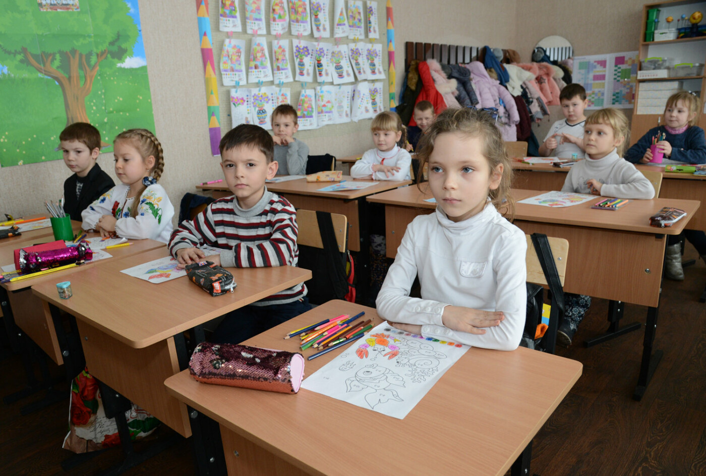 Пресс-релиз Борис Колесников провел встречу с одесскими сту..., фото-3 Пресс-релиз Борис Колесников провел встречу с одесскими студентами-пищевиками на ведущем предприятии Донецкой области , фото-3